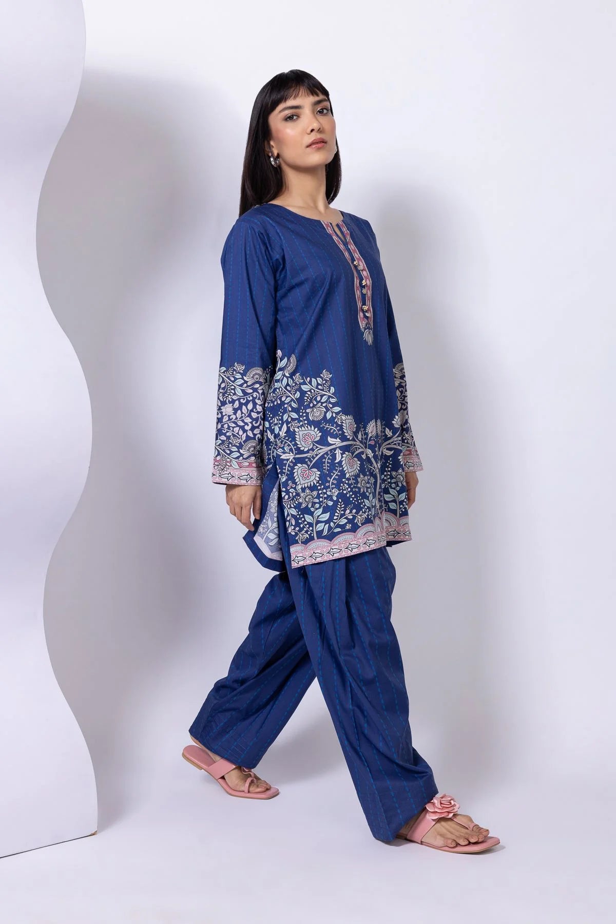 Kurta +  Pants Khadddi